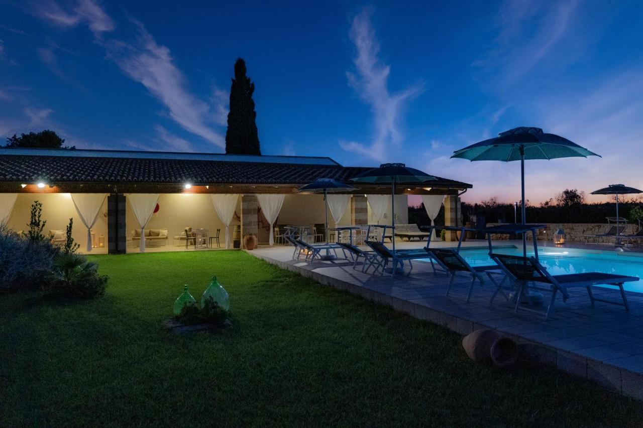 Masseria Tenuta Flora Maria Leverano Eksteriør billede