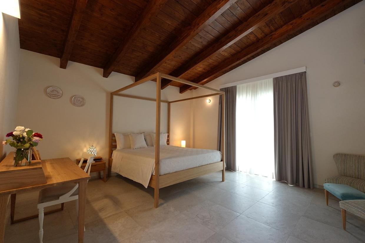 Masseria Tenuta Flora Maria Leverano Eksteriør billede