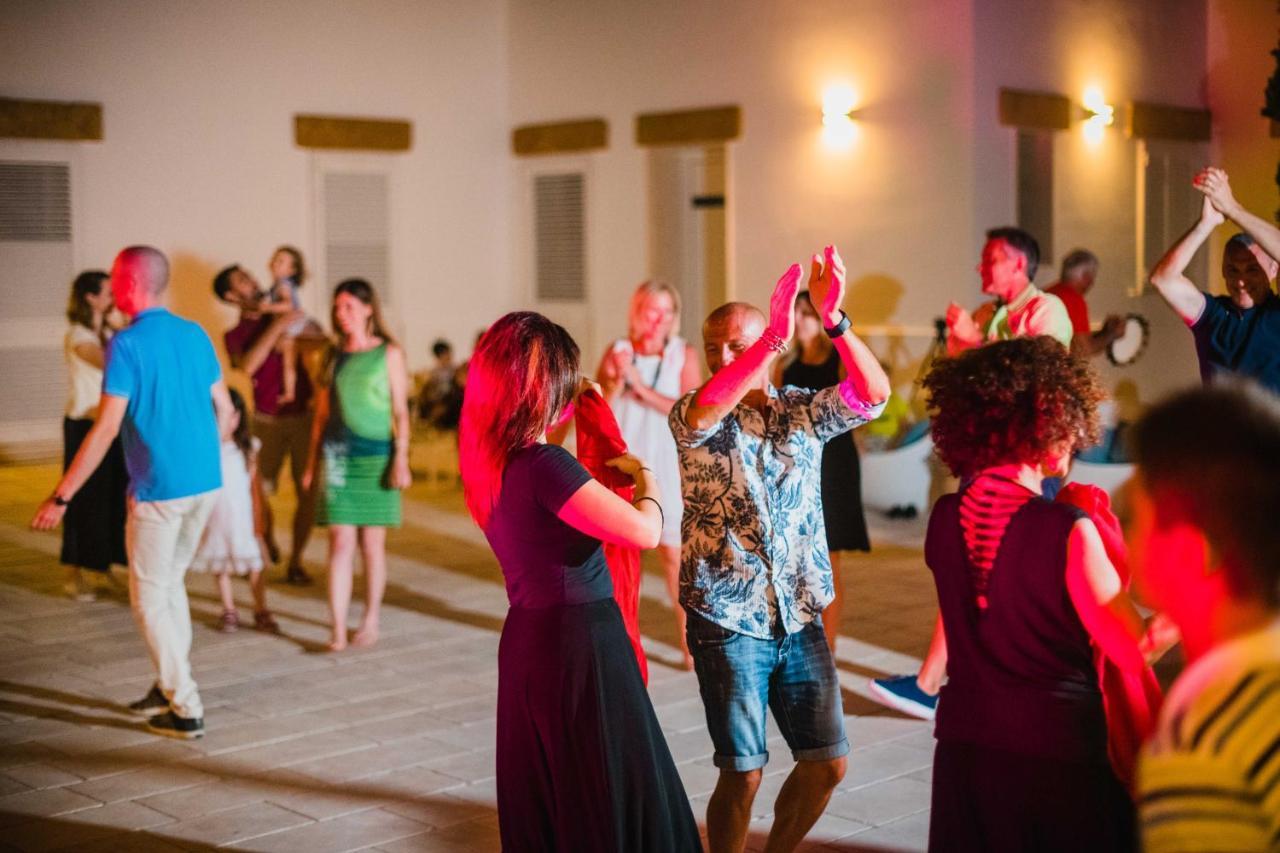 Masseria Tenuta Flora Maria Leverano Eksteriør billede