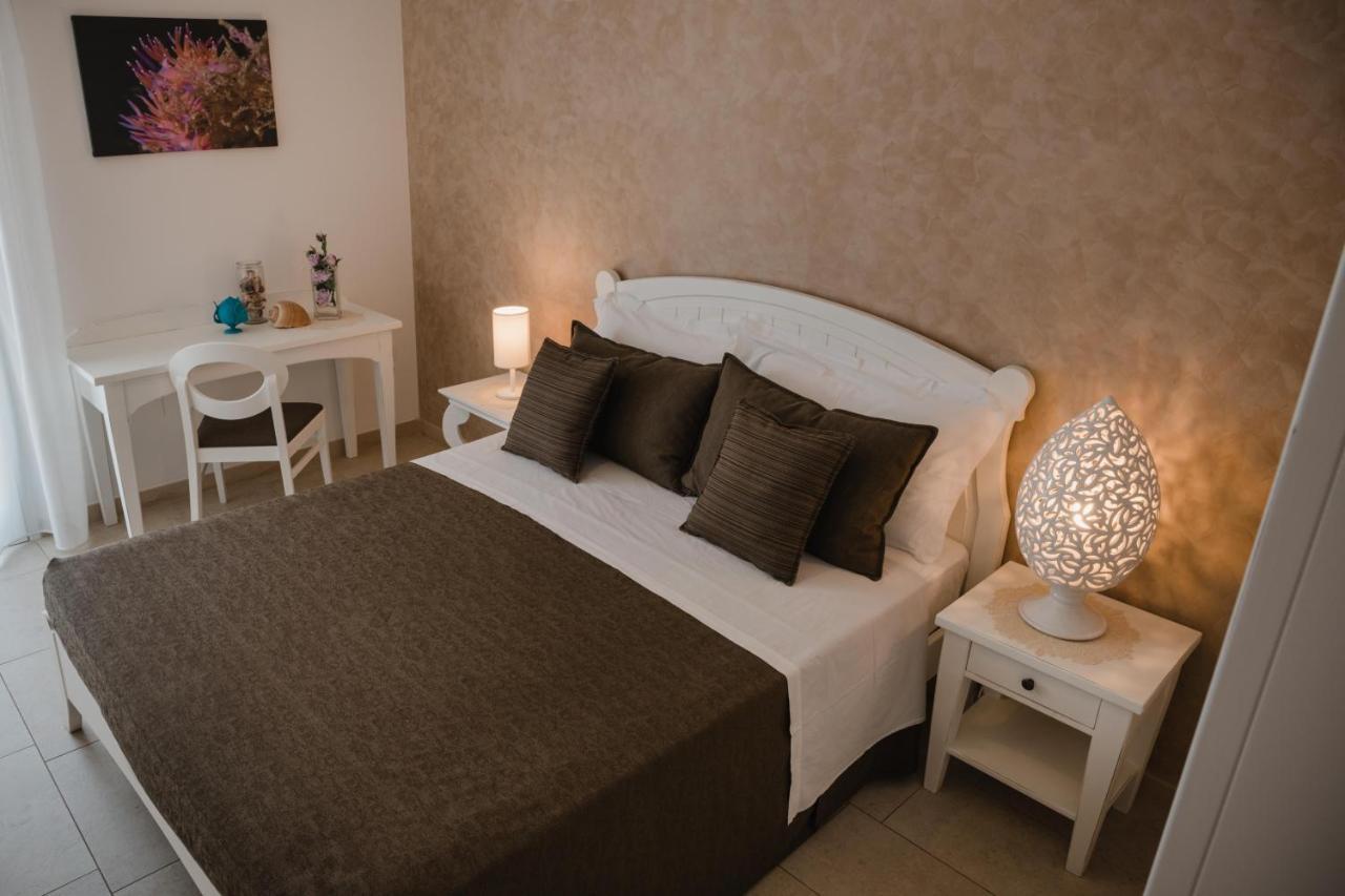 Masseria Tenuta Flora Maria Leverano Eksteriør billede
